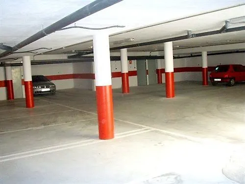 Apartamentos Maria Del Carmen Torremolinos 0*,  Spanien
