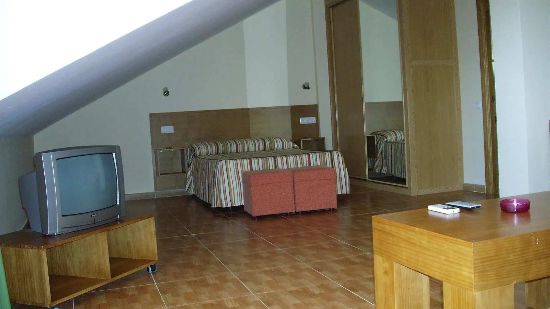Apartment Apartamentos Maria Del Carmen Torremolinos Spanien
